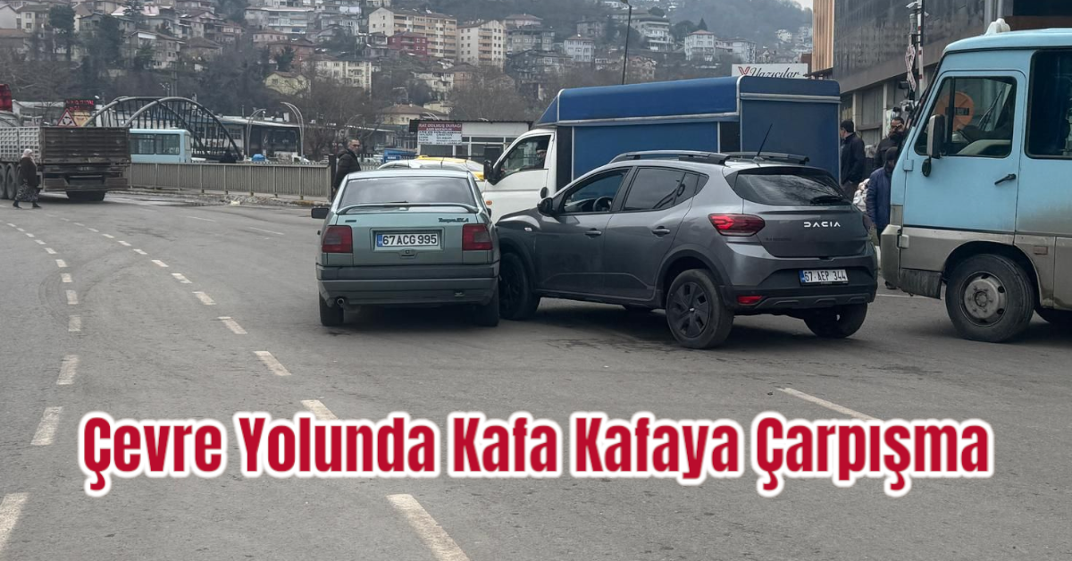 Çevre Yolunda Kafa Kafaya Çarpışma