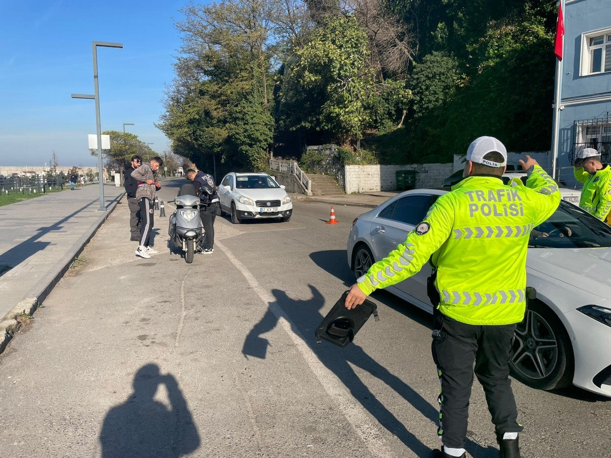Zonguldak’ta araçlar tek tek durduruldu